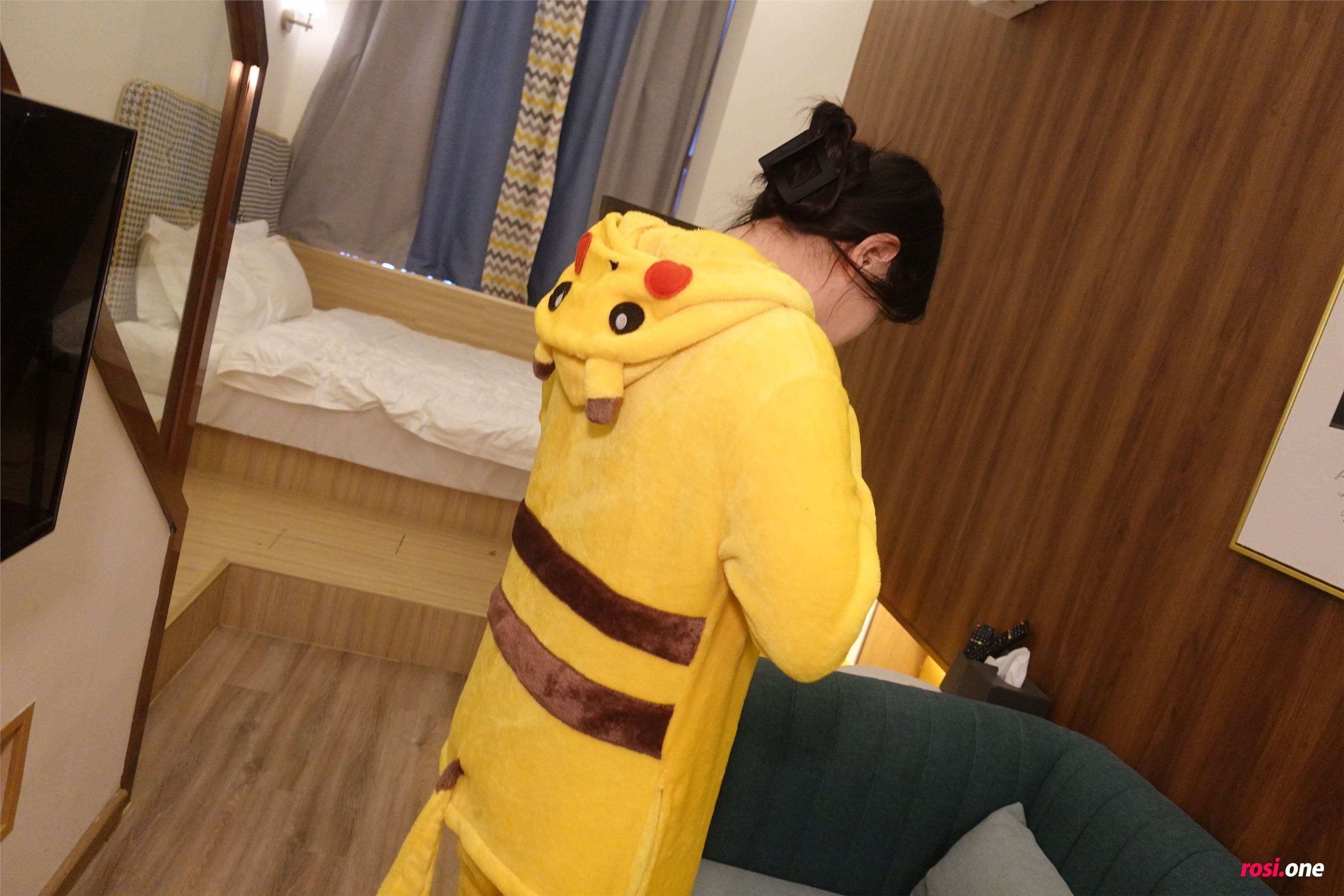 ROSI写真 2021.11.13 NO.3631